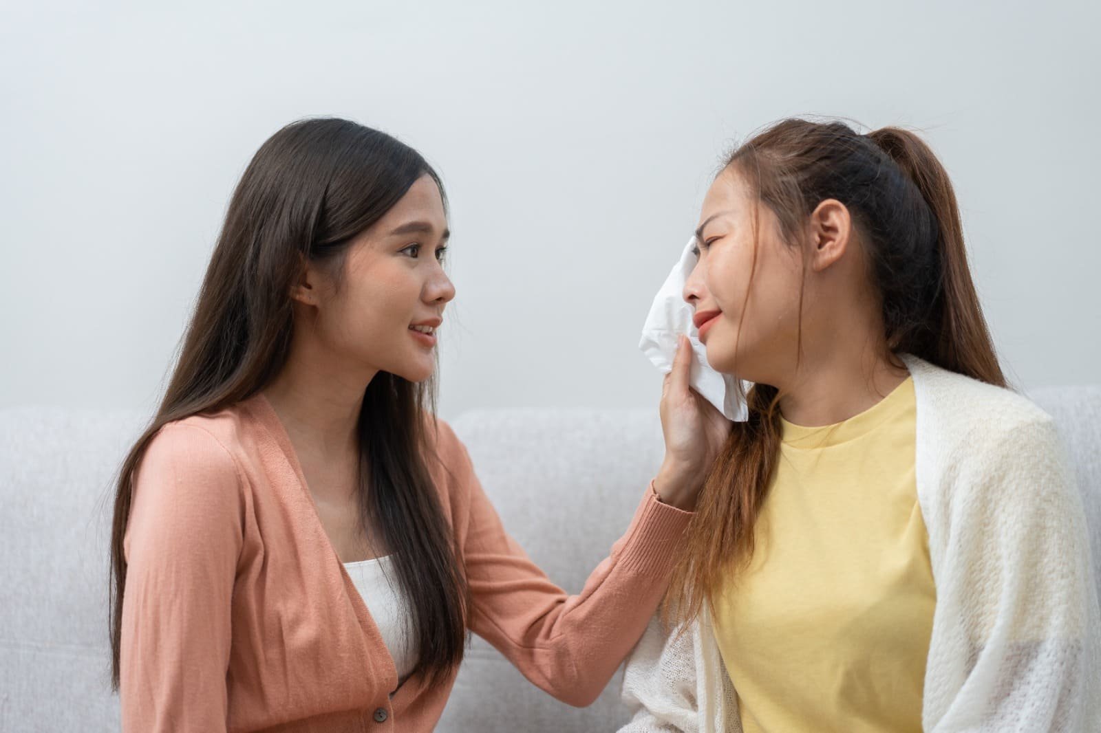 Cara Berhenti Menjadi People Pleaser dalam Hubungan